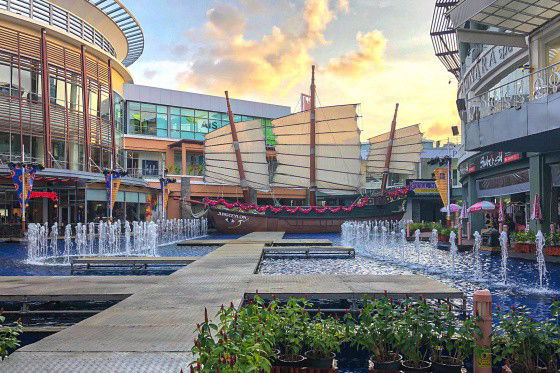 jungceylon phuket shopping mall