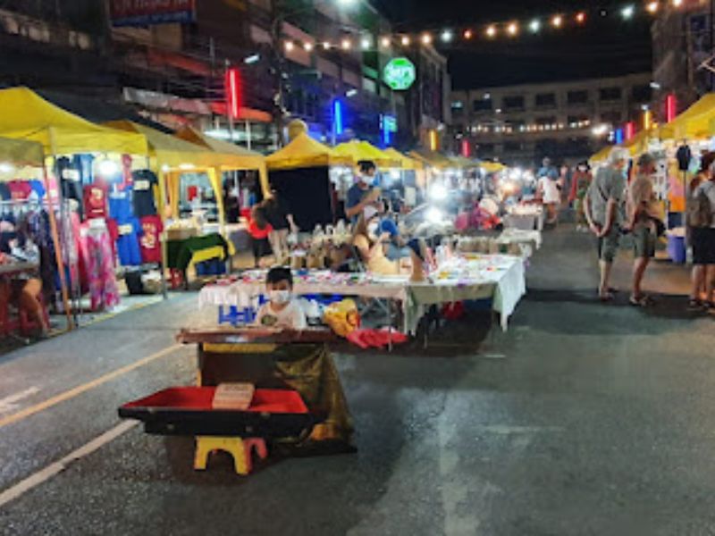 shopping mall Krabi Town Walking Street