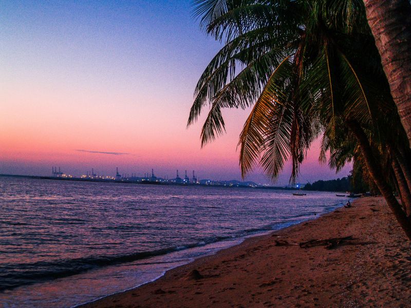 beach in pattaya