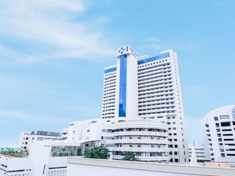 Saint Louis Hospital bangkok