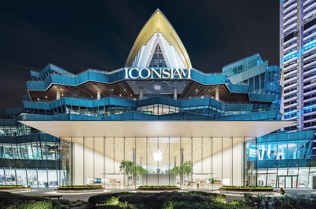 luxury shopping centers in Bangkok Icon Siam