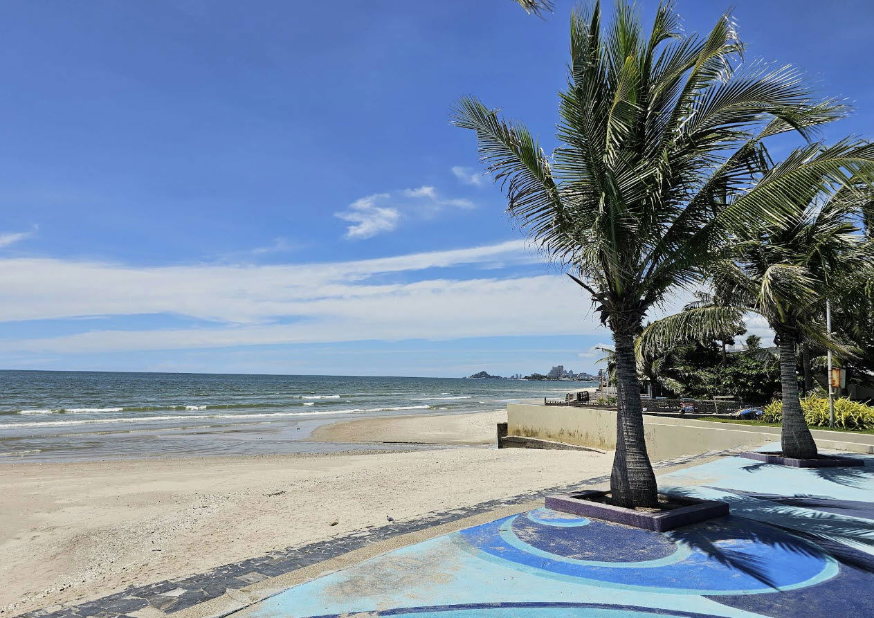 QUEEN’S PARK Hua Hin