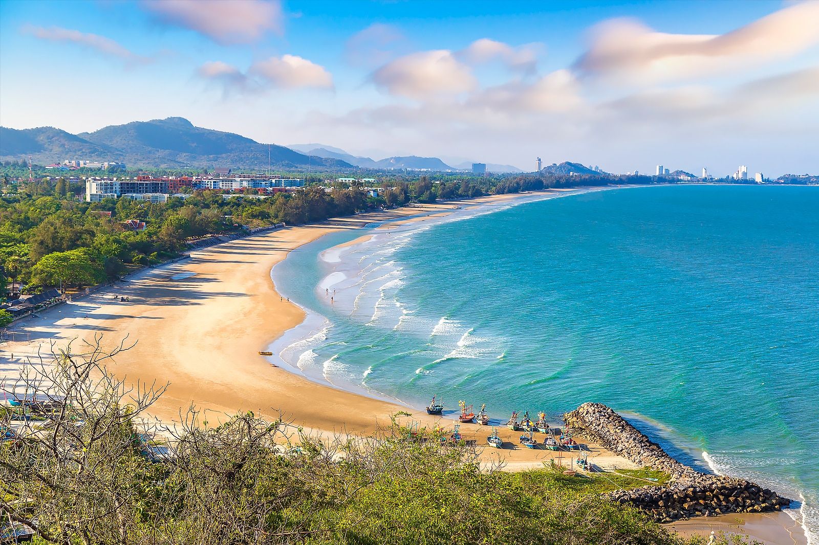 beach in hua hin