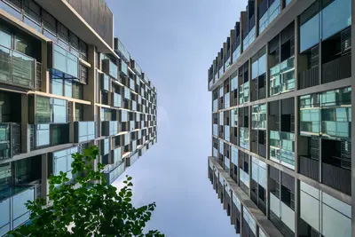 28-chidlom-exterior-building-photo-1.jpg