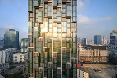 28-chidlom-exterior-building-photo-4.jpg