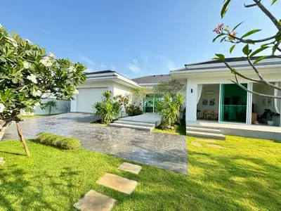 Bliss-Homes-Exteriors-14.jpeg