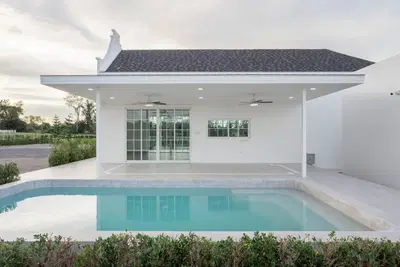 Breeze Hillside Cha-am - 3BR Pool Villa - Exterior