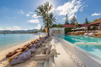 Chi-The Residence - Exterior