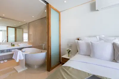 Chi-The Residence - Interior