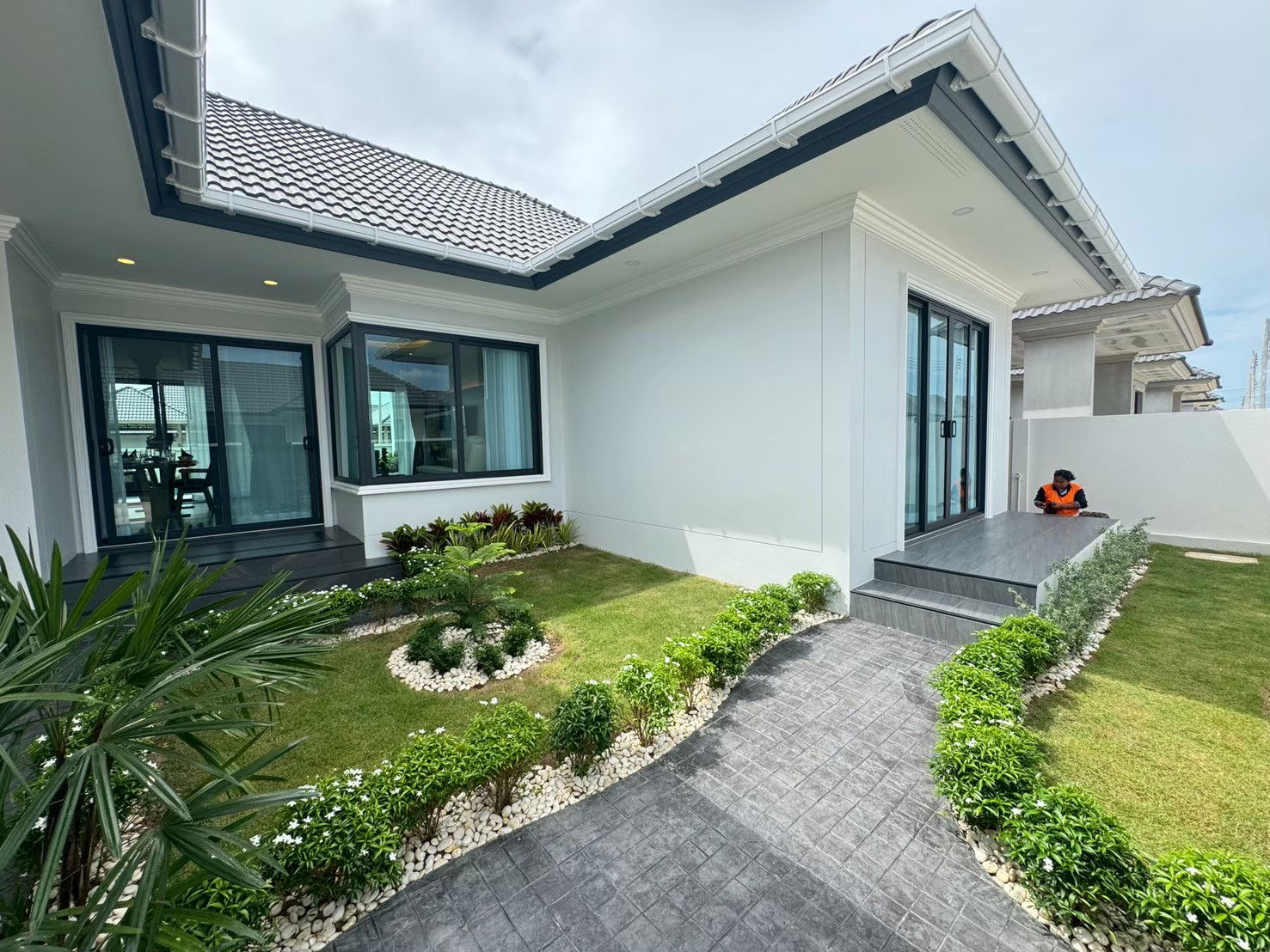 Fullrich Asset 9 - Exterior