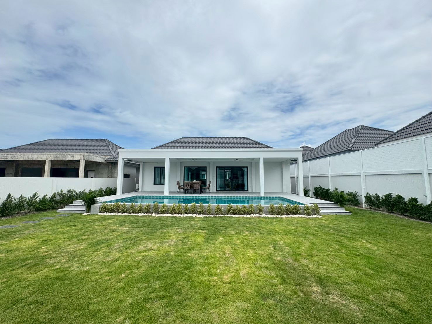 Fullrich Asset 9 - Exterior