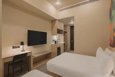 Hotel-101-Niseko-Bedroom-v2.jpg