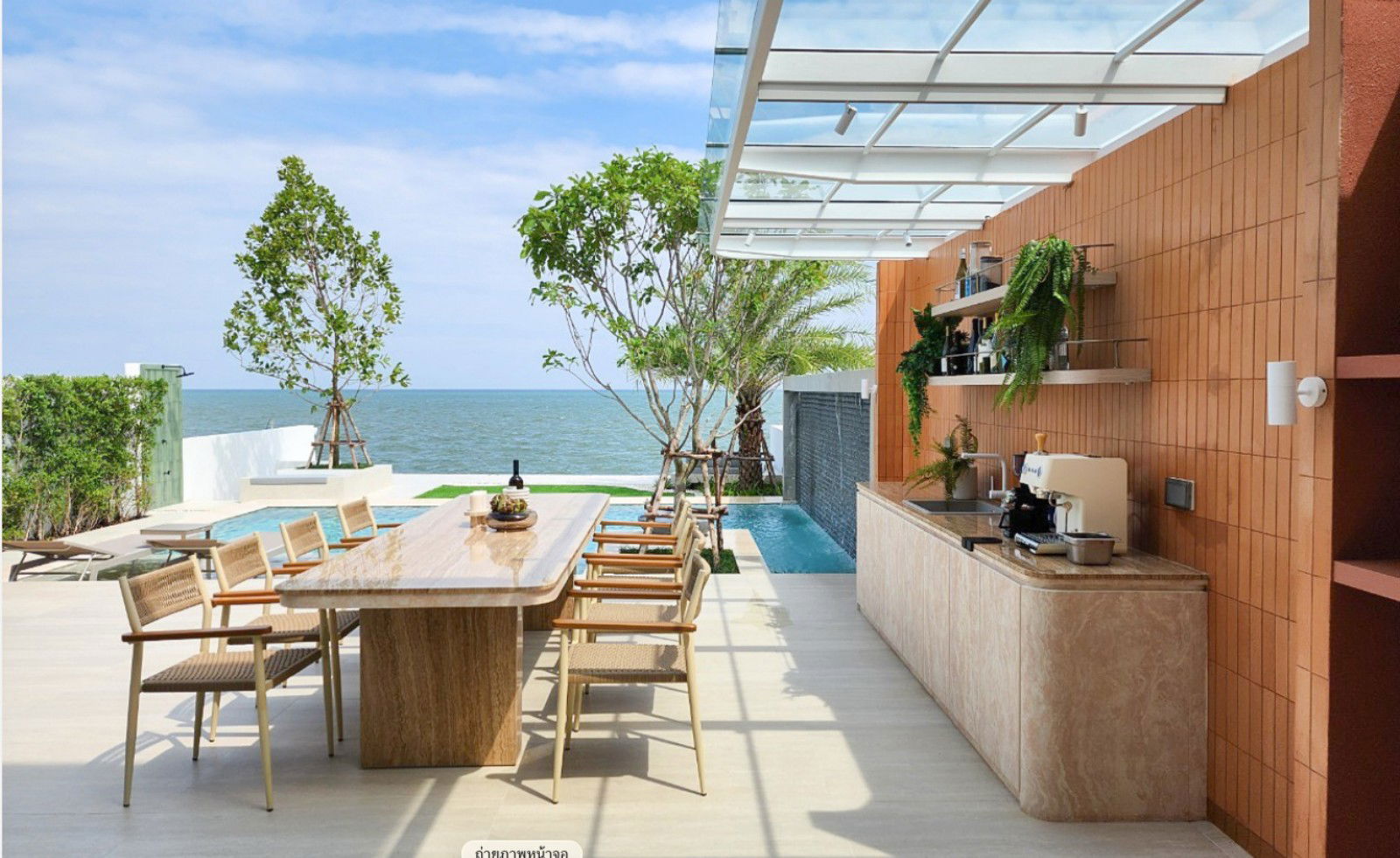 Kehadfa Grand Villa