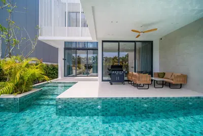 Larimar Villa Phuket - Exterior