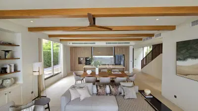 Maison-Marina-Panwa-Interior-5-scaled-e1738594853769.jpg