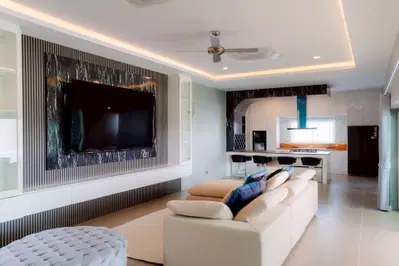 Mee-Dee-Home-Interior-5.jpeg