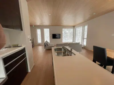 Niseko-Yotei-Four-Seasons-Garden-Village-Interior-1.jpeg