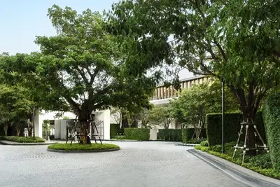Park-Heritage-Pattanakarn-Clubhouse.jpg