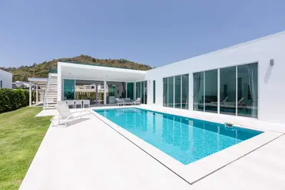 Phu-Montra-K-Haad-Interiors-16.jpg