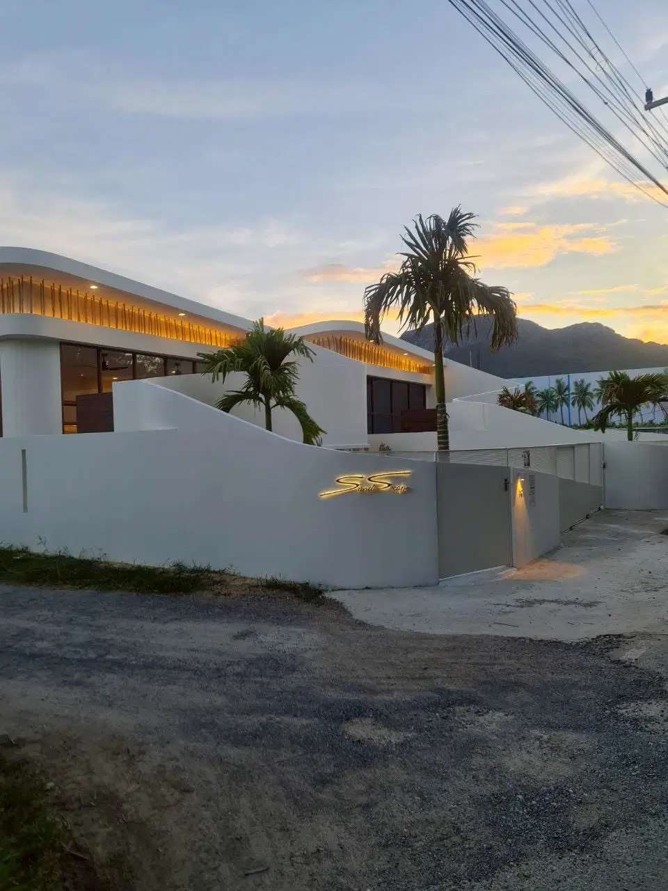 Sandscape Villa - Hua Hin