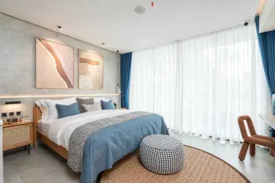 Sunshine-Beach-Condominium-Showroom-1.jpg