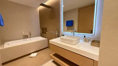 Surin Top Condominium - Interior