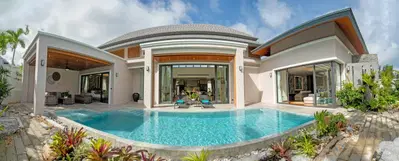 The-Breeze-Villas-Phuket-Photos-Exteriors-06.jpg