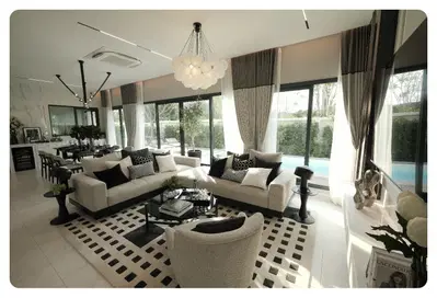The-Lavish-Type-Stellar-Living-Room-1.jpg