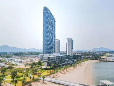 The-Symphony-Condominium-Buildings-3.jpeg