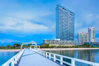 The-Symphony-Condominium-Buildings-4.jpeg
