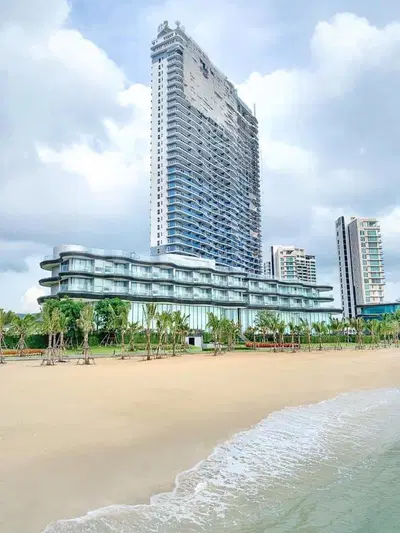 The-Symphony-Condominium-Buildings-5.jpeg