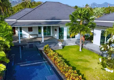 White-Beach-Villas-Photos-01.jpg