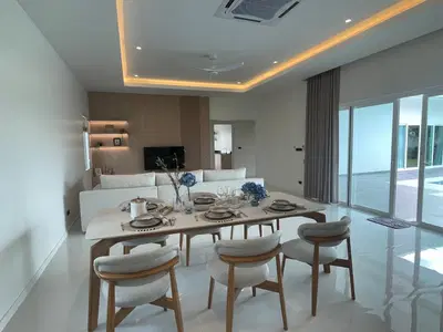 Aria Quartz - Interiors