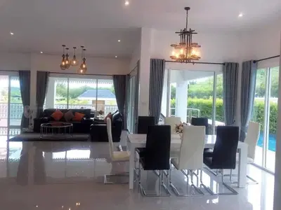 Baan Thai Pool Villa - 3BR Pool Villa - Type A1
