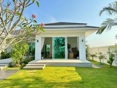 Bliss Homes - 4BR Pool Villa (Large Plot)