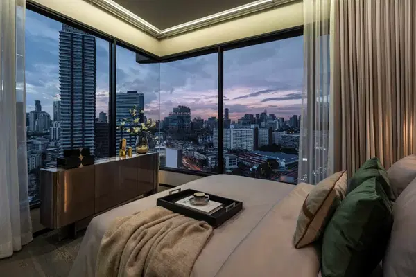 COCO Parc - 2BR (Corner Unit)