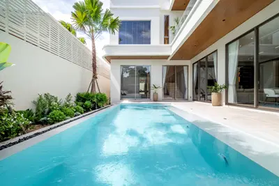 Charin-Pattaya-Exteriors-23.jpg