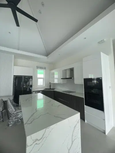 Eeden-Luxe-Hua-Hin-Kitchen-3.jpg