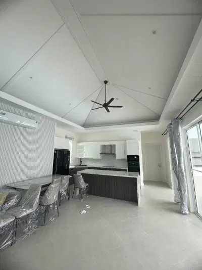 Eeden-Luxe-Hua-Hin-Living-area-2.jpg