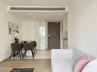 FYNN-Asoke-Photo-2BR-06.jpg