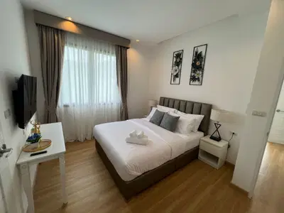 Golden-Hillside-villas-Interior-Bedroom-2.jpg