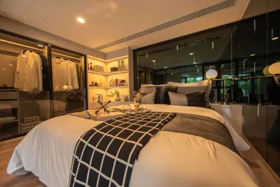 KnightsBridge-Space-Sukhumvit-Rama-4-1BR-01-scaled.jpg