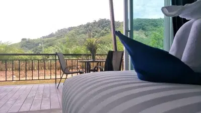 Koh-Lanta-Lake-Bungalow-Phase-1-Bedroom-2.jpg