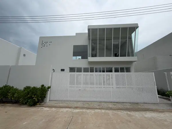 Leleaf Sea Beach Hua Hin - 4BR Pool Villa Type C