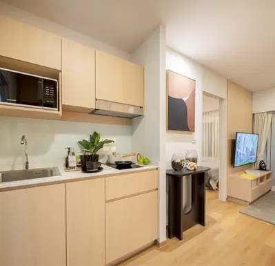 Lumpini Park On 19 - Interior