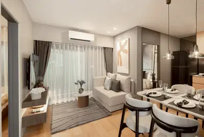 Lumpini Park On 19 - Interior