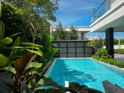 Luxury Vista Villa - Exteriors