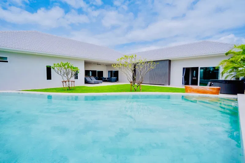 Mee-Dee-Home-Exterior-Type-5BR-1.jpg