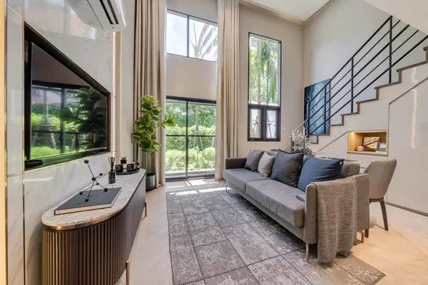 Na Reva Charoennakhon - 1BR Loft Type D1 (FREE 1 YEAR COMMON FEE)