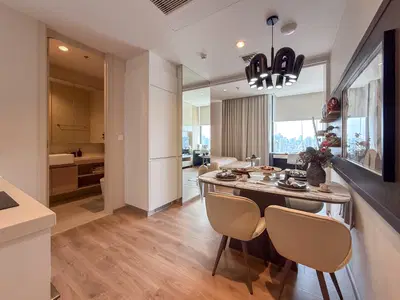 Noble-Form-Thonglor-Photo-31Sqm-Updated-01.jpg